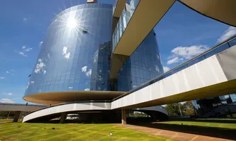 PGR ENVIA AO STF PARECER FAVORÁVEL AO DESBLOQUEIO DO X NO BRASIL