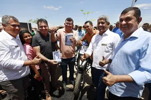 GOVERNO DO ESTADO REALIZA ENTREGAS PARA IMPULSIONAR ASSISTÊNCIA TÉCNICA PARA AGRICULTORES FAMILIARES DO TERRITÓRIO DE IRECÊ