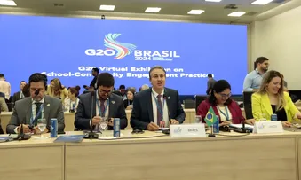 MINISTRO DA EDUCAÇÃO DESTACA IMPORTÂNCIA DA TECNOLOGIA, MAS COM LIMITE
