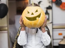 HOSPITAL ORTOPÉDICO DO ESTADO DA BAHIA PROMOVE AÇÃO TEMÁTICA DE HALLOWEEN PARA AS CRIANÇAS