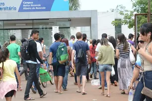 PROJETO PROÍBE DISCRIMINAÇÃO DE BOLSISTAS EM INSTITUIÇÕES DE ENSINO PRIVADAS