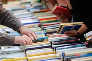 COMISSÃO DE EDUCAÇÃO ANALISA POLÍTICA DE PREÇOS PARA LIVROS