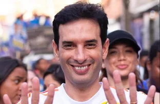 LEO PRATES INICIA AGENDA DESTE DOMINGO (6) COM VOTAÇÃO NO ITAIGARA