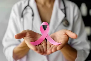 OUTUBRO ROSA: EM SALVADOR, ONCOCLÍNICAS E CAM PROMOVEM DIVERSAS AÇÕES EM HOMENAGEM AO MÊS DE CONSCIENTIZAÇÃO SOBRE O CÂNCER DE MAMA        