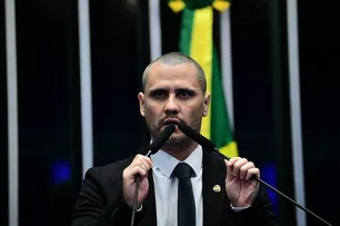 CLEITINHO DEFENDE FIM DAS AUDIÊNCIAS DE CUSTÓDIA