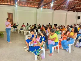 EM ITABERABA, SPM APRESENTA AÇÕES VOLTADAS PARA A AUTONOMIA ECONÔMICA A MULHERES QUILOMBOLAS E ASSENTADAS