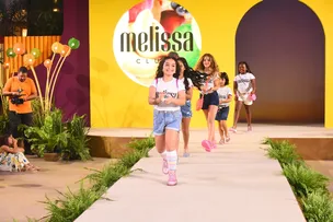 DESFILES DO BARRINHA FASHION MOVIMENTAM FIM DE SEMANA DA GAROTADA NO SHOPPING BARRA