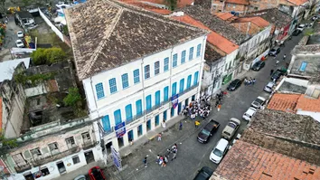 SPM PROMOVE BATE PAPO COM ESCRITORA E CAMPANHA DE COMBATE À VIOLÊNCIA CONTRA MULHERES NA FLICA