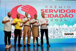 SERVIDORES SÃO PREMIADOS NA 17º EDIÇÃO DO PRÊMIO SERVIDOR CIDADÃO