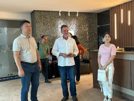 DANIEL ALMEIDA ACOMPANHA DELEGAÇÃO CHINESA EM VISITA A CAPITAL BAIANA