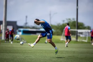 BAHIA TEM DISPUTA POR VAGA NO MEIO-CAMPO CONTRA O FLAMENGO