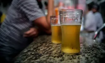 DURANTE AS ELEIÇÕES NOVE ESTADOS NÃO PODERÃO VENDER BEBIDAS ALCOÓLICAS; BAHIA NÃO ESTÁ NA LISTA