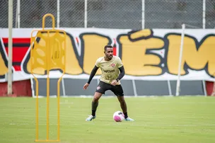 WAGNER LEONARDO NÃO ENFRENTA O FLUMINENSE E VITÓRIA TREINA SUBSTITUTO