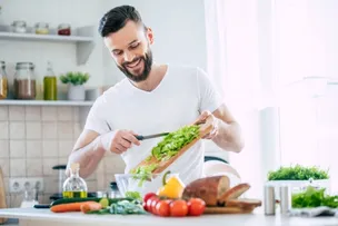 VEJA 5 PROFISSÕES PARA QUEM SE INTERESSA POR CULINÁRIA