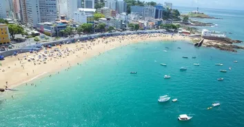 MAIS DE 30 PRAIAS DA BAHIA ESTÃO IMPRÓPRIAS PARA BANHO NESTE FINAL DE SMEANA; SAIBA QUAIS