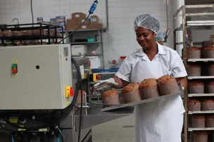 PANIFICADORA SANTA DULCE VAI PRODUZIR 750 MIL PANETONES PARA O NATAL 2024