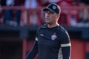 DESEMPENHO DE CARPINI NO VITÓRIA É CONSIDERADO BOM PELOS NÚMEROS; VEJA AQUI
