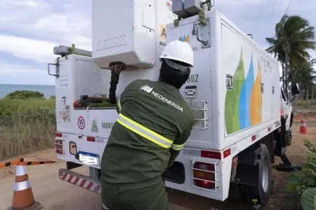 BANDEIRA DE ENERGIA EM NOVEMBRO SERÁ AMARELA; VEJA COMO ECONOMIZAR NA CONTA