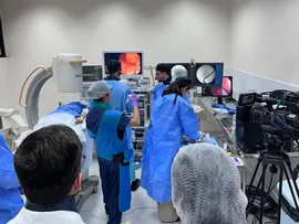 PROCEDIMENTOS REALIZADOS NO CENTRO DE HEMORRAGIA DIGESTIVA DO ROBERTO SANTOS SERÃO TRANSMITIDOS AO VIVO; SAIBA DETALHES