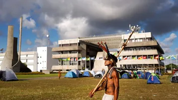 GOVERNO DO ESTADO OFERECE SERVIÇOS DE SAÚDE E CIDADANIA PARA INDÍGENAS DURANTE EVENTO NA CAPITAL