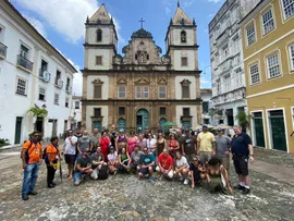 PROFISSIONAIS ESTRANGEIROS DA COMUNICAÇÃO E DA GASTRONOMIA VISITAM A BAHIA