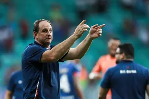 BAHIA BUSCA AFASTAR MÁ FASE CONTRA O CUIABÁ
