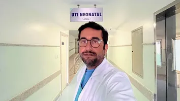NOVEMBRO ROXO: CUIDADO ESPECIALIZADO É A BASE PARA SUPERAR OS DESAFIOS DA PREMATURIDADE