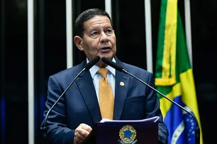 MOURÃO CRITICA INCLUSÃO DE MILITARES NO ESFORÇO FISCAL DO GOVERNO