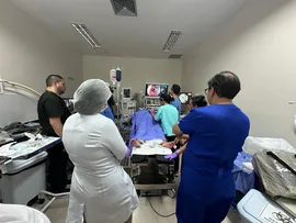 HOSPITAL ROBERTO SANTOS É REFERÊNCIA COM 25 PROCEDIMENTOS CIRÚRGICOS TRANSMITIDOS AO VIVO PARA 5 MIL PARTICIPANTES DE CONGRESSO