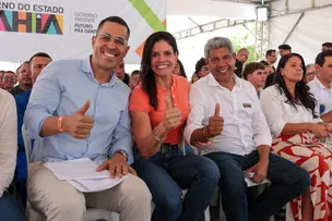 LARISSA MORAES E JERÔNIMO RODRIGUES ENTREGAM SISTEMA DE ABASTECIMENTO DE ÁGUA EM MAIRI E ANUNCIAM NOVOS INVESTIMENTOS