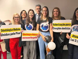 COMISSÃO DE SAÚDE DA CÂMARA APROVA PISO SALARIAL DO CIRURGIÃO-DENTISTA
