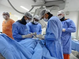 PROCEDIMENTOS DO HOSPITAL ROBERTO SANTOS SERÃO TRANSMITIDOS AO VIVO NESTA SEXTA-FEIRA
