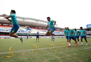 SELEÇÃO BRASILEIRA FAZ PRIMEIRO TREINO ANTES DE ENFRENTAR A VENEZUELA