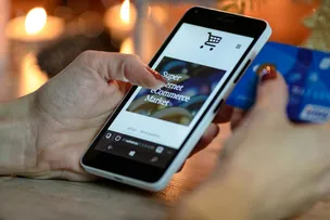 PESQUISA APONTA QUE 93% DOS CONSUMIDORES VÃO ÀS COMPRAS NA BLACK FRIDAY 2024