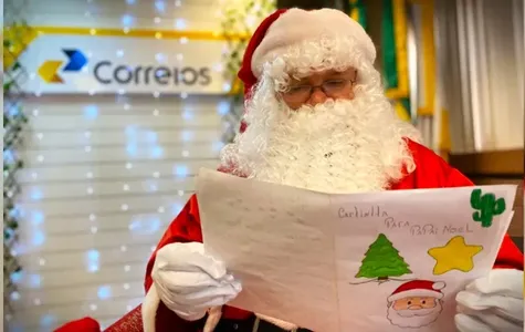 PAPAI NOEL DOS CORREIOS - CARREATA DE LUZ ACONTECE EM SALVADOR NO MÊS DE DEZEMBRO