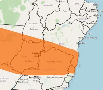 COM CHANCES DE FORMAÇÃO DE CICLONE, MAIS DE 90 CIDADES DO ESTADO DA BAHIA TÊM RISCO DE CHUVAS INTENSAS