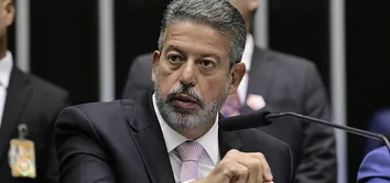 LIRA ANUNCIA VOTAÇÃO DA PEC DO AJUSTE FISCAL PARA A MANHÃ DESTA QUINTA