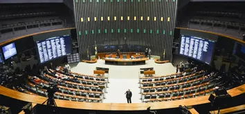 CÂMARA VOTA HOJE REGULAMENTAÇÃO DA REFORMA TRIBUTÁRIA; DEPOIS, PROJETO SEGUE PARA SANÇÃO DE LULA