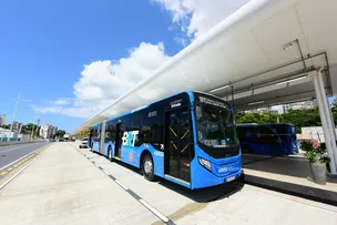 BRT DE SALVADOR TRANSPORTOU MAIS DE 400 MIL PESSOAS NAS FESTAS DE VERÃO DA CAPITAL BAIANA