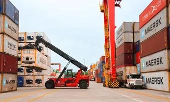 SUPERÁVIT COMERCIAL DO BRASIL DEVE CHEGAR A US$ 93,048 BILHÕES EM 2025