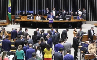 SOMENTE QUATRO DEPUTADOS BAIANOS COMPARECERAM A TODAS AS SESSÕES DA CÂMARA EM 2024