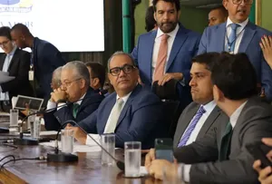 CÂMARA DE SALVADOR APROVA ORÇAMENTO DE R$ 12 BILHÕES PARA 2025