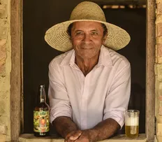 CERVEJA DE CAJU PRODUZIDA NA BAHIA CONQUISTA RECONHECIMENTO NACIONAL