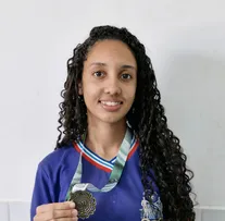 COMPETIÇÃO NACIONAL: ESTUDANTES DA REDE ESTADUAL DA BAHIA SÃO MEDALHISTAS NA 2ª OLIMPÍADA DE PORTUGUÊS