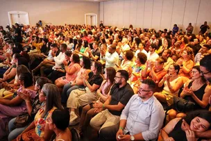 DURANTE SEMINÁRIO, SEC AVALIA ANO LETIVO 2024 E PREMIA ESCOLAS QUE FORAM DESTAQUE NA GESTÃO DE APRENDIZAGEM