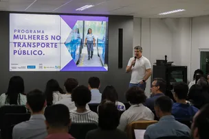 PREFEITURA DE SALVADOR PROMOVE ENCONTRO PARA AMPLIAR PARTICIPAÇÃO FEMININA NO TRANSPORTE PÚBLICO