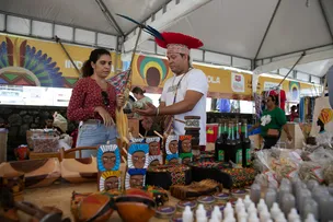 TENDAS INDÍGENA E QUILOMBOLA CELEBRAM CULTURA E TRADIÇÃO NA 15ª FEIRA BAIANA DA AGRICULTURA FAMILIAR