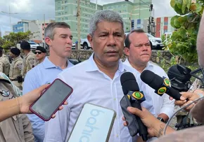 O GOVERNADOR DO ESTADO DA BAHIA DIZ QUE VAI DISCUTIR COMPRA DE ÔNIBUS ELÉTRICOS COM A PREFEITURA DE SALVADOR