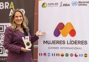 EXECUTIVA BRASILEIRA RECEBE CONVITE PARA COORDENAR A CÚPULA INTERNACIONAL DE MULHERES LÍDERES NO BRASIL