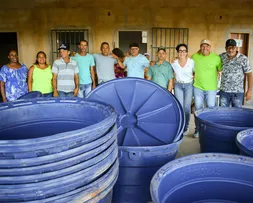 DEPUTADA ENTREGA NOVOS RESERVATÓRIOS DE ÁGUA PARA ALAGOINHAS, CATU, ARAMARI E OURIÇANGAS